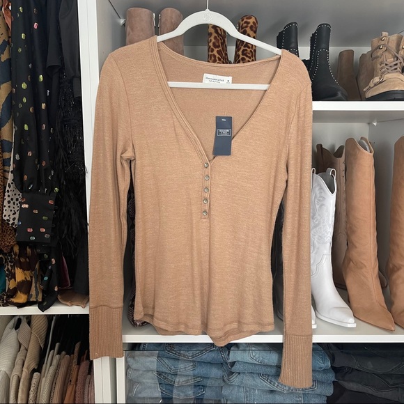 Abercrombie & Fitch Tops - A&F cozy Henley top